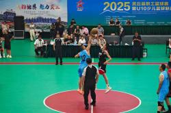 lol高校认证-篮球赛事不断扩大，增设新的比赛和联赛