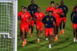 lol全球总决赛-厄瓜多尔传奇球员重返球场逐梦再启的简单介绍