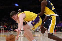 lol转区-尼斯惨遭逆转，遗憾失去胜机的简单介绍