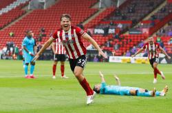 lol合区-利兹联主帅备受赞誉，球队表现突出的简单介绍