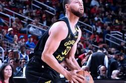 lol季中赛-包含国王强势日本男篮，库里完成帽子戏法的词条