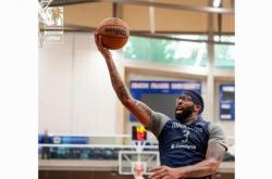 lol高校认证-步行者险胜热火，浓眉哥点燃赛场的简单介绍